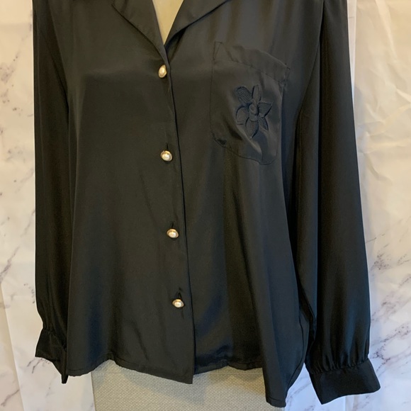 Vintage | Black Pearl Detailed Button-Down Blouse - Picture 3 of 12